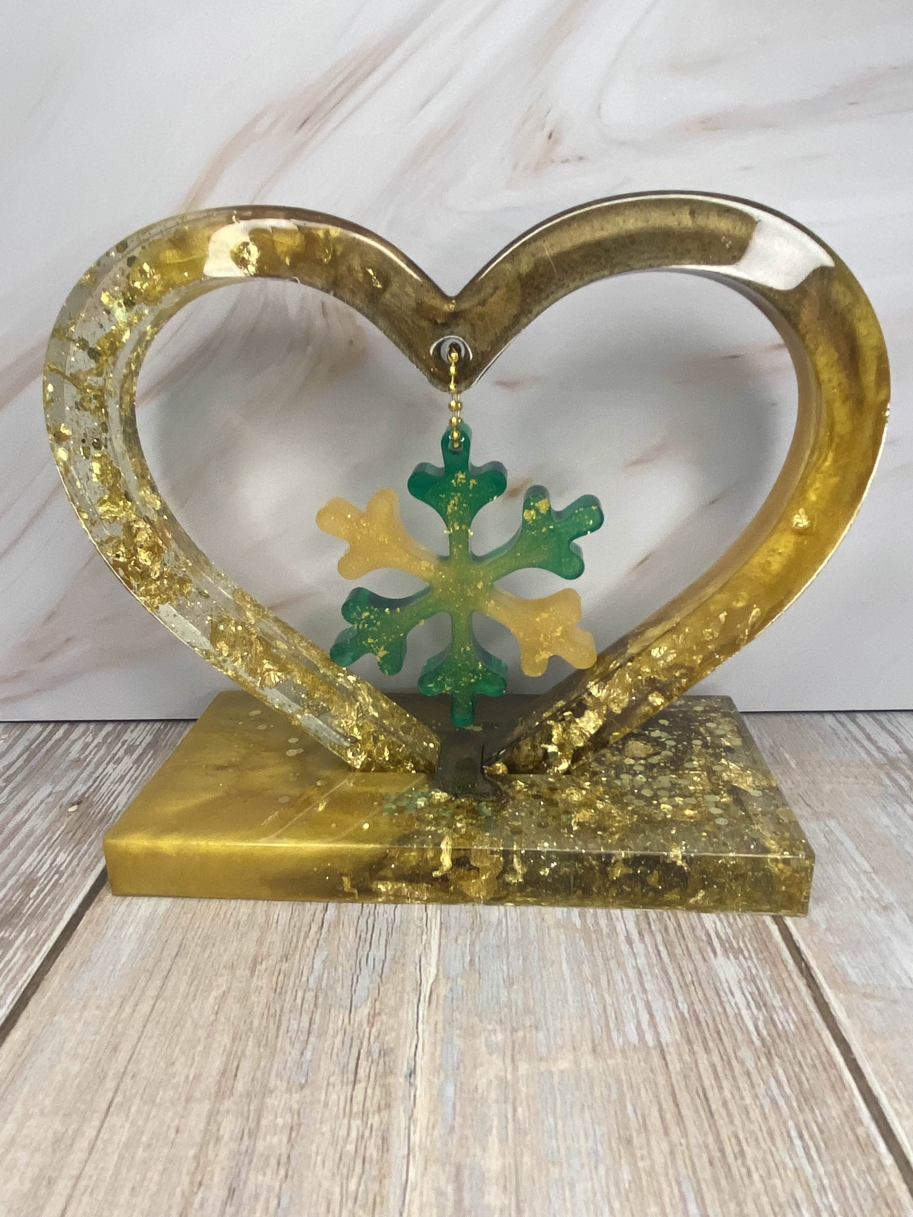 Herz mit Schneeflocke B-Ware